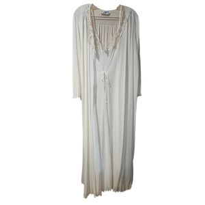 70s 80s MISS ELAINE White Peignoir Set